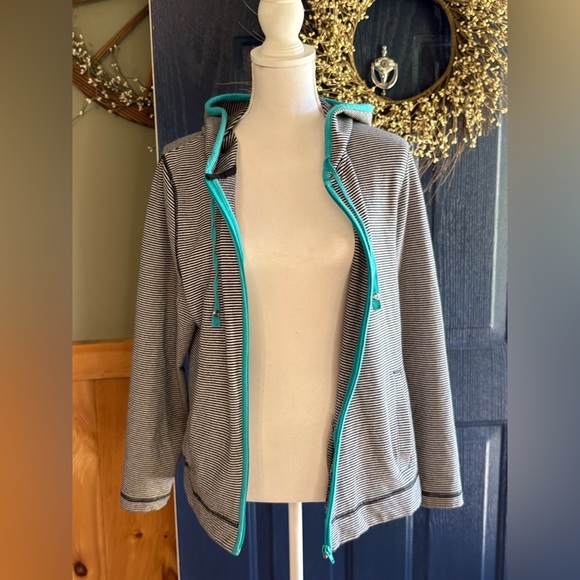 Talbots Black & White Striped Full-Zip Hoodie size Large. - Picture 5 of 11